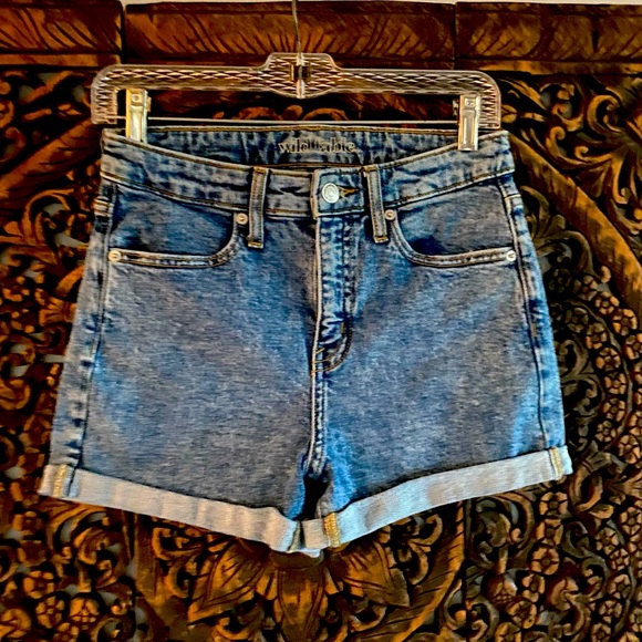 wild fable Pants - Wild Fable  Women’s Jean Shorts, Cuffed, Size 4/ 27R